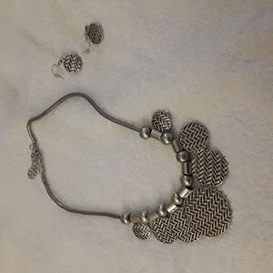 Short Silver Weave Pattern Circles Necklace Set